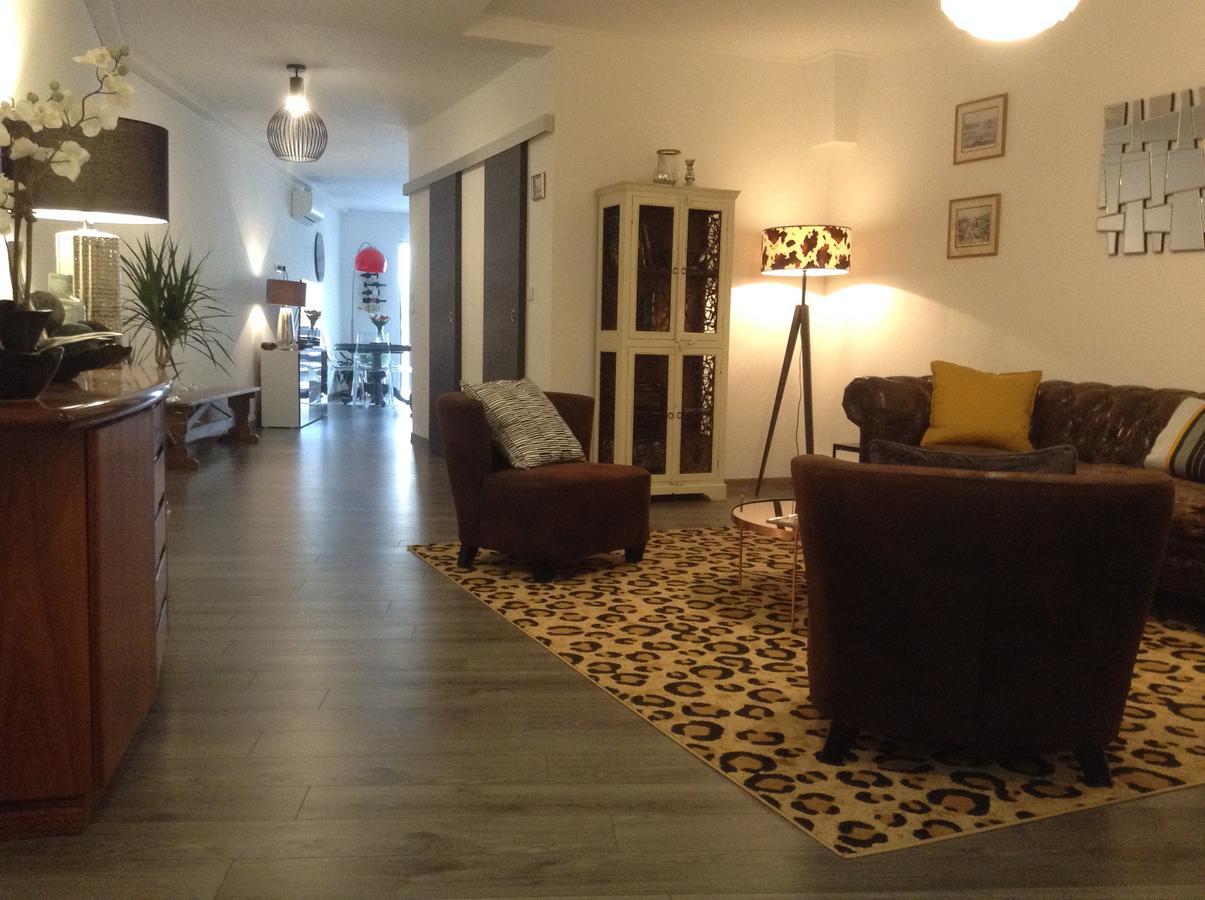 Verteuil-sur-Charente Les Halles Chambre D'Hotes מראה חיצוני תמונה